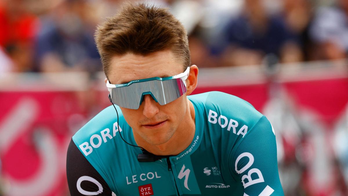Jai Hindley at Giro d'Italia